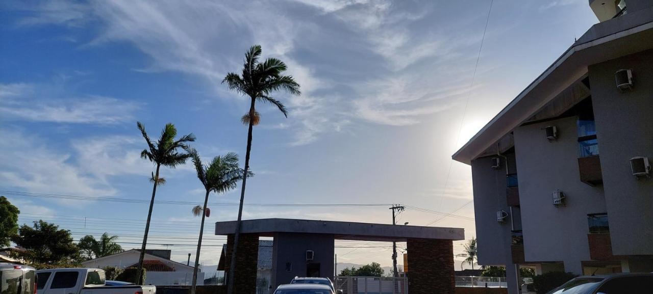 Apartamento Guarapuvu Florianopolis Bagian luar foto